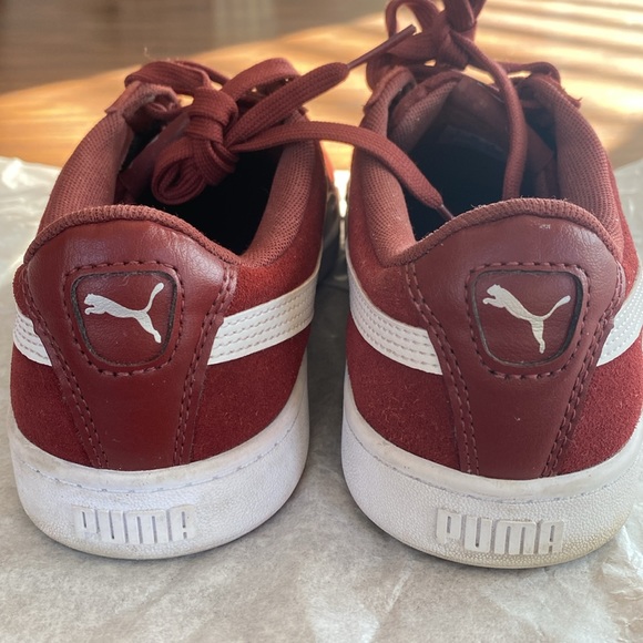 23:11 Puma Suede Sneakers - Picture 4 of 10